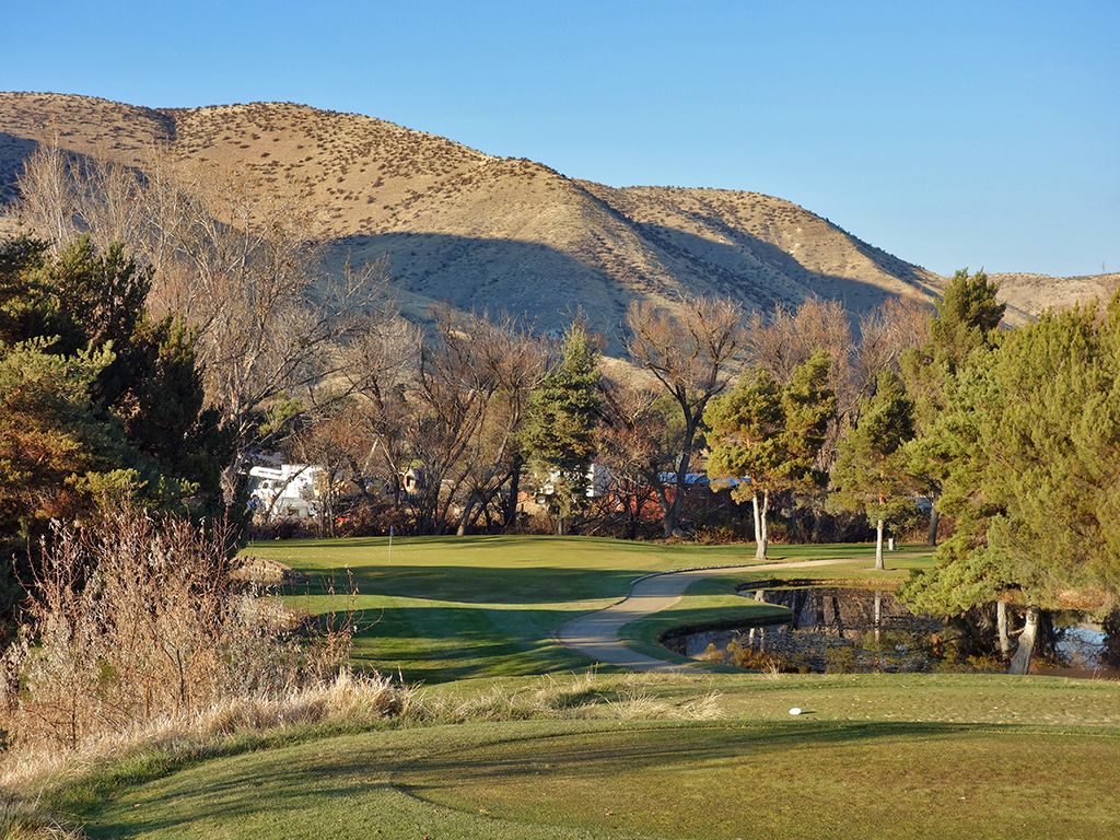 Shadow Valley Golf Course